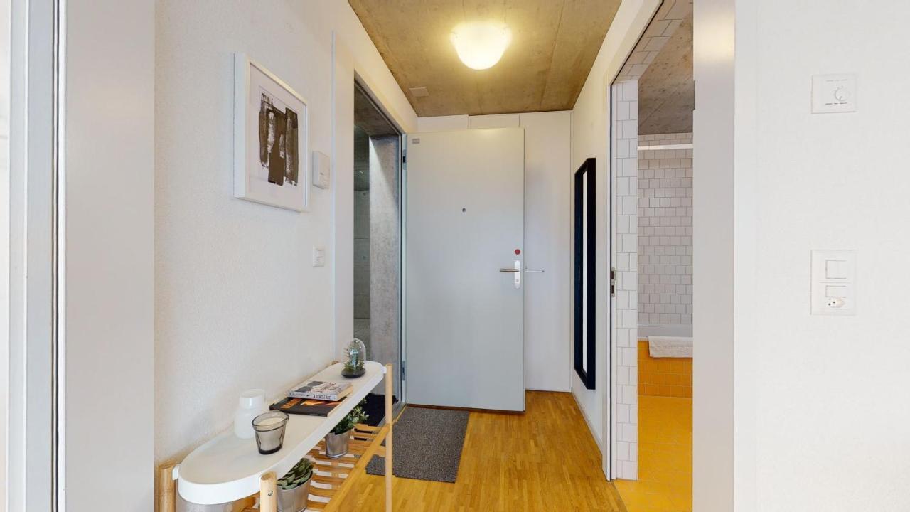 Bright And Luminous 1 Bedroom Flat In Downtown Apartment *